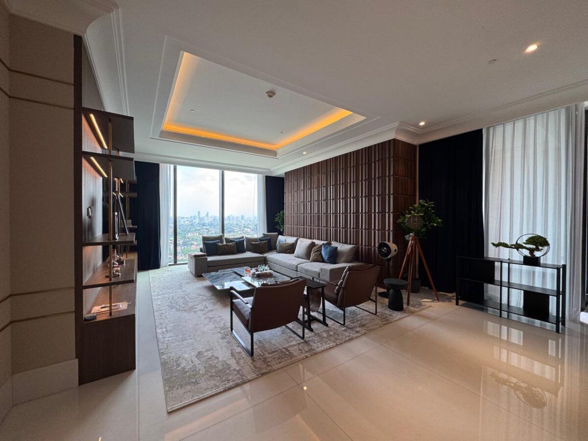 For Rent Apartemen The St. Regis Residences 3BR